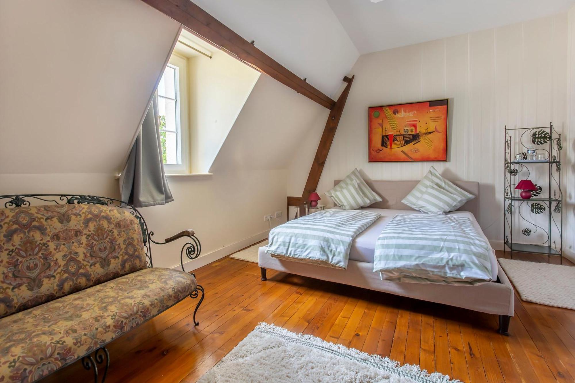 Chateau De Bellevue B&B Et Appartements Avec Piscine Saisonal Chauffee Et Chambres Partout Climatisees Saint-Avit  エクステリア 写真